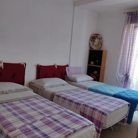 Holiday home Lucy Scalo dei Saraceni