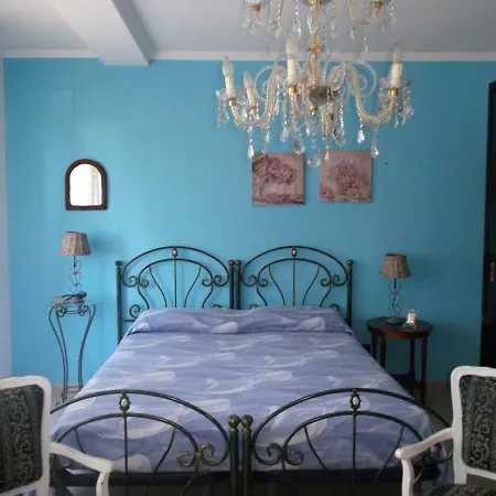 Holiday home Lucy Scalo dei Saraceni
