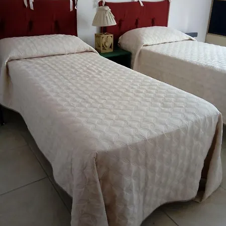 Holiday home Lucy Scalo dei Saraceni